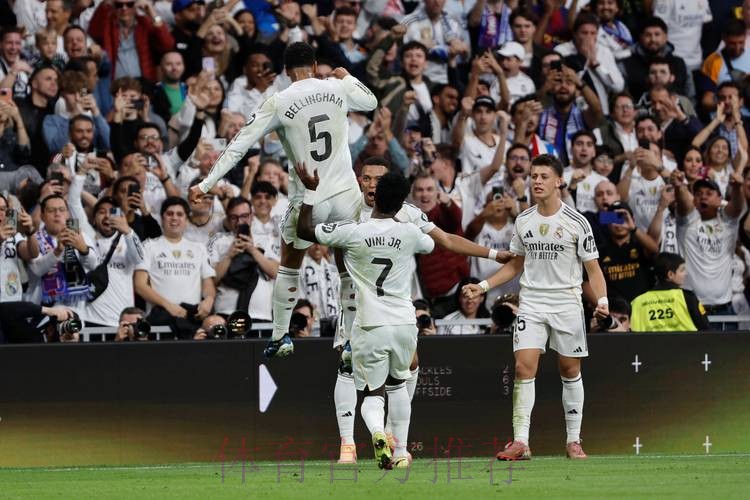 皇马近5年仅花500万欧买后卫 巴萨B队花了870万